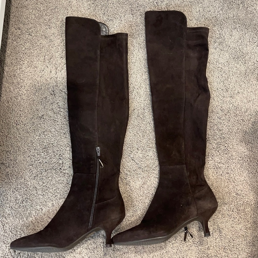Stuart Weitzman chocolate suede kitten heel boot
